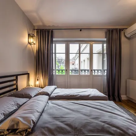 Groble Wawelofts Cracovia