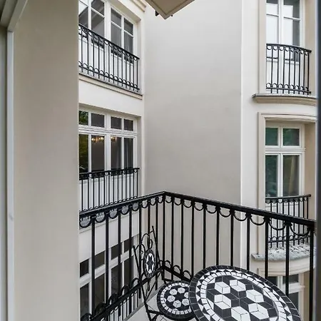 Groble Wawelofts Lägenhet *